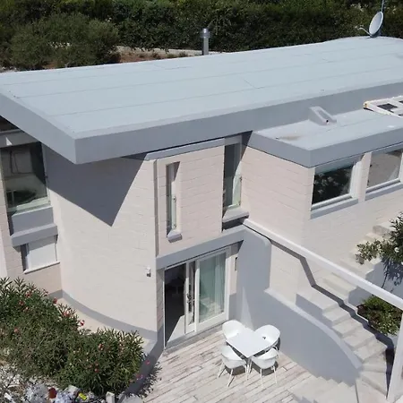 Villa Rosa